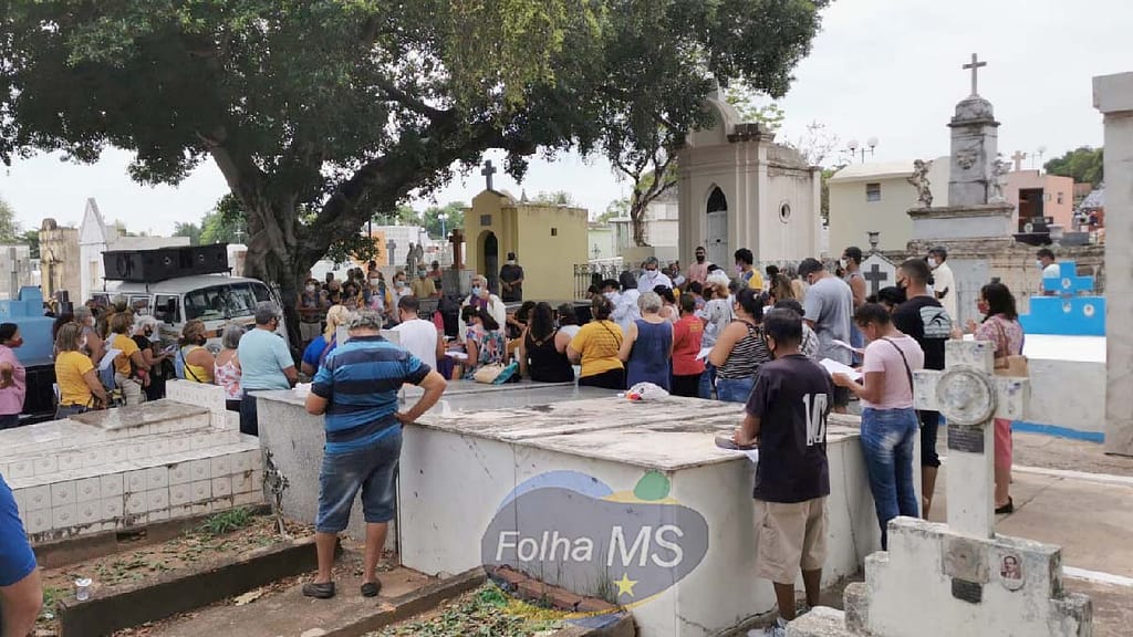 Cemiterio santa cruz2