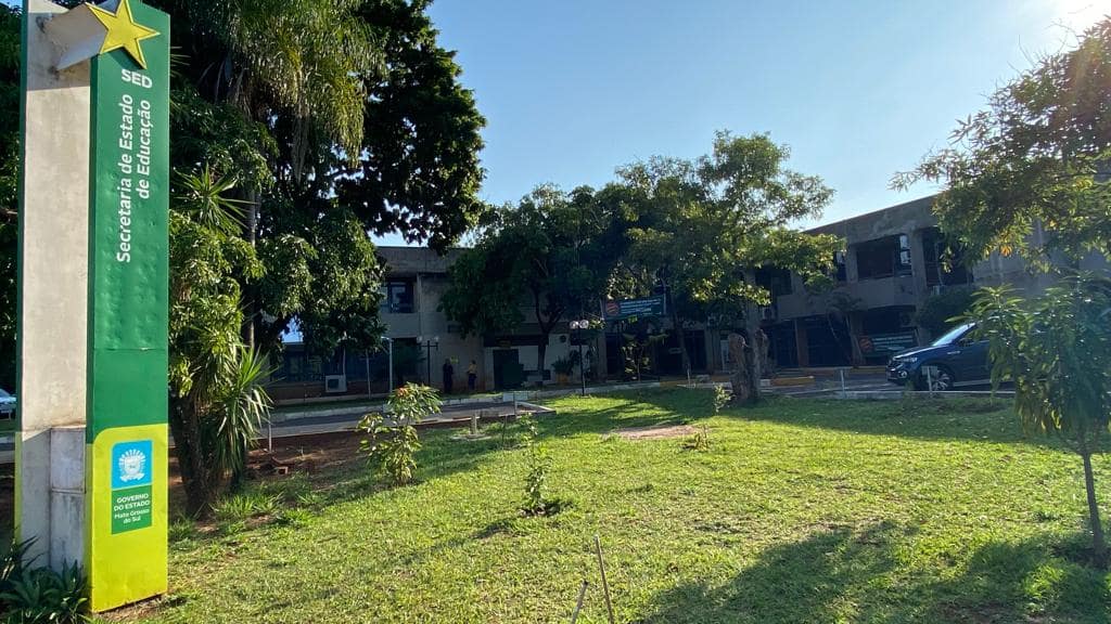 Professor é denunciado por falas racistas contra aluno da rede estadual de ensino em Campo Grande