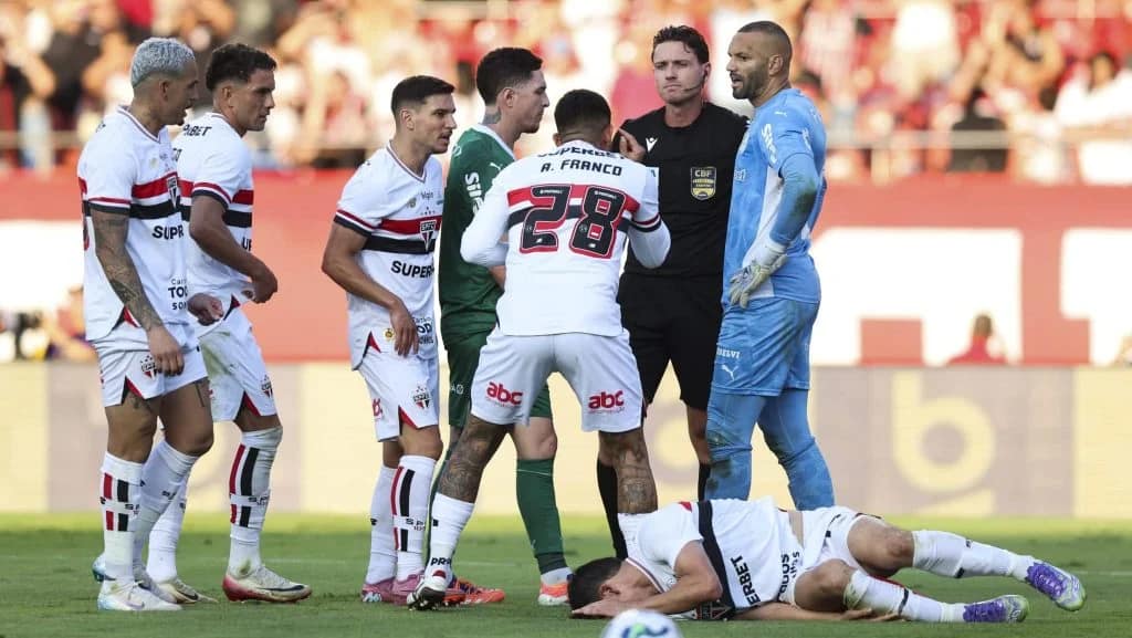 STJD suspende árbitros do clássico São Paulo x Palmeiras