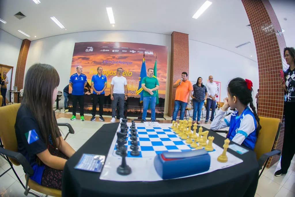 Circuito Escolar de Xadrez reúne 138 estudantes em Corumbá e fortalece esporte educacional
