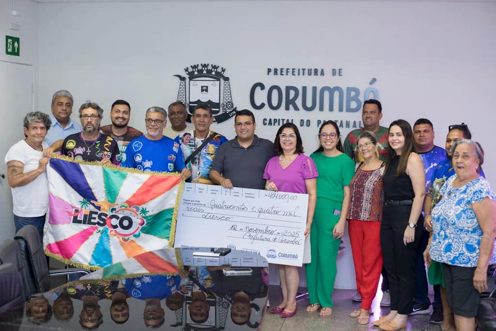 Prefeitura de Corumbá antecipa repasse para escolas de samba