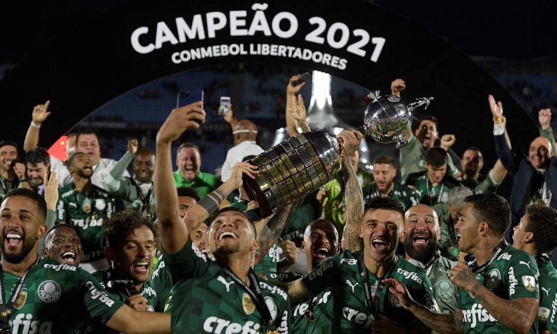Palmeiras desbanca europeus e é o melhor clube do mundo em 2021 no ranking da IFFHS