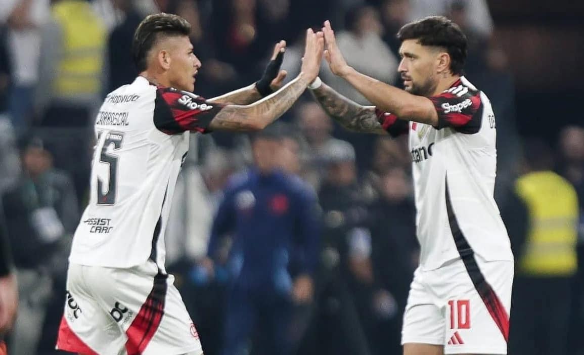 Flamengo busca antecipar retorno de convocados para Fla-Flu