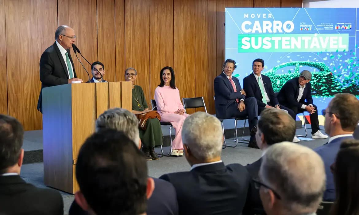Governo zera IPI para carros sustentáveis e lança incentivo à mobilidade verde