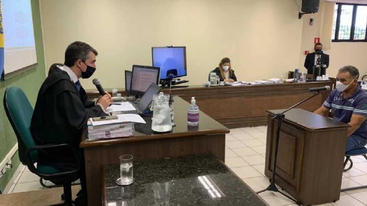 Justiça condena a 29 anos de prisão homem que matou mulher com machadinha em MS