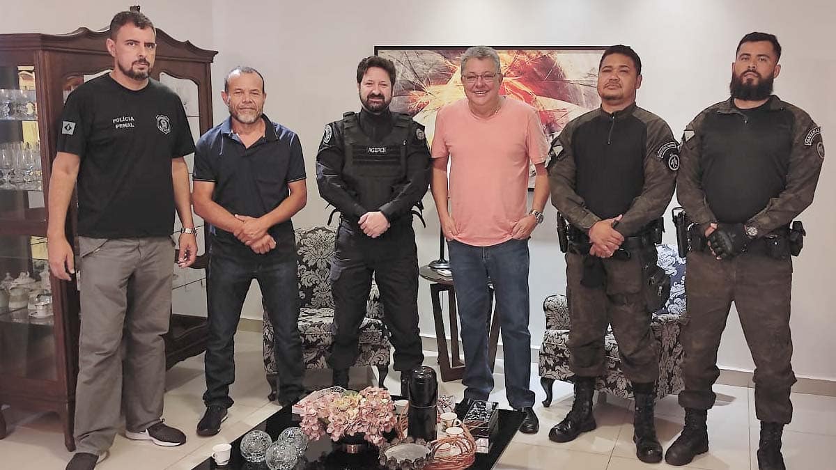 Evander declara apoio à PEC da Polícia Penal em MS