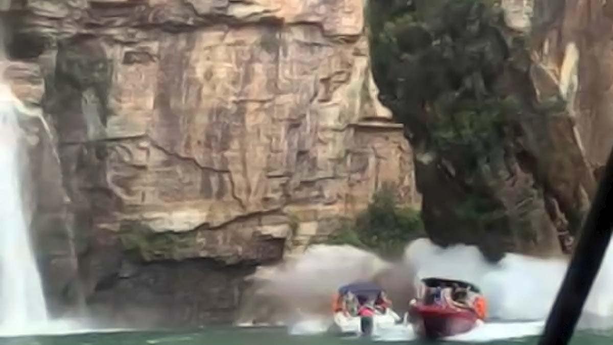 Busca por desaparecidos em acidente de Capitólio é retomada neste domingo