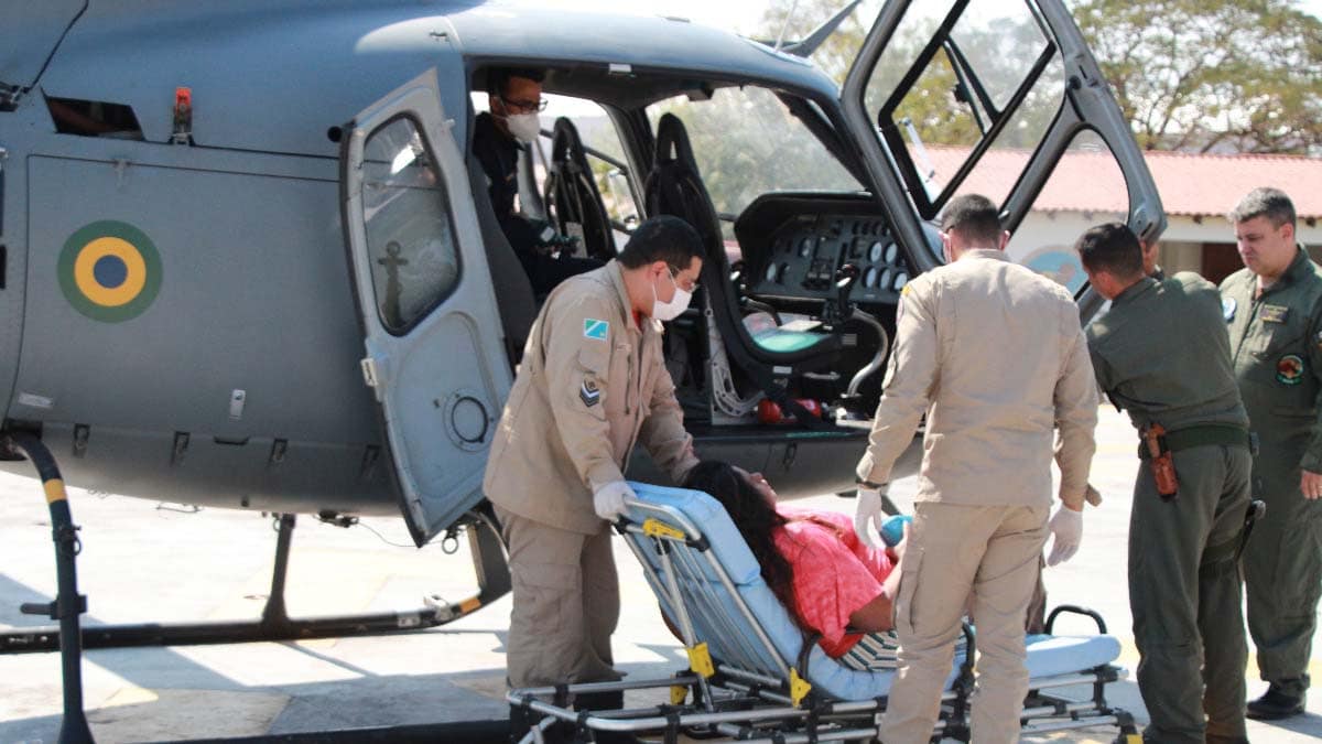 Marinha resgata gestante com febre e vômito na região da Serra do Amolar