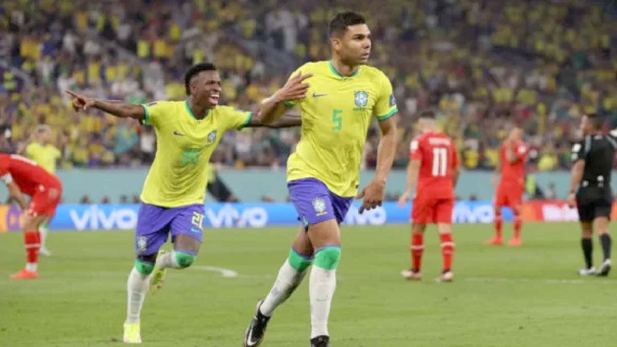 Com gol de Casemiro, Brasil vence Suíça e garante vaga nas oitavas