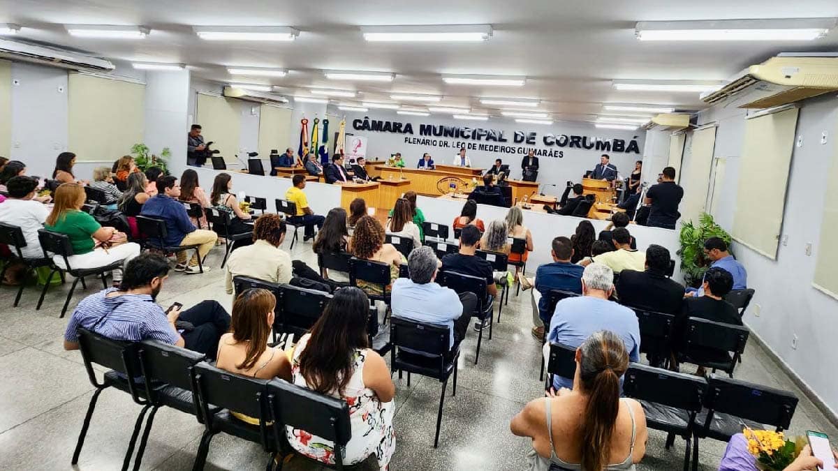 Câmara homenageia mulheres que fazem a diferença em Corumbá