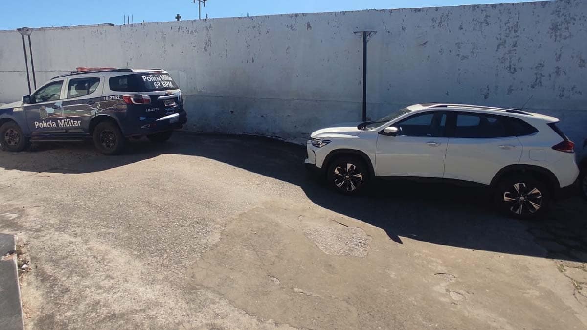 Casal é detido quando tentavam atravessar veículo alugado para Bolívia