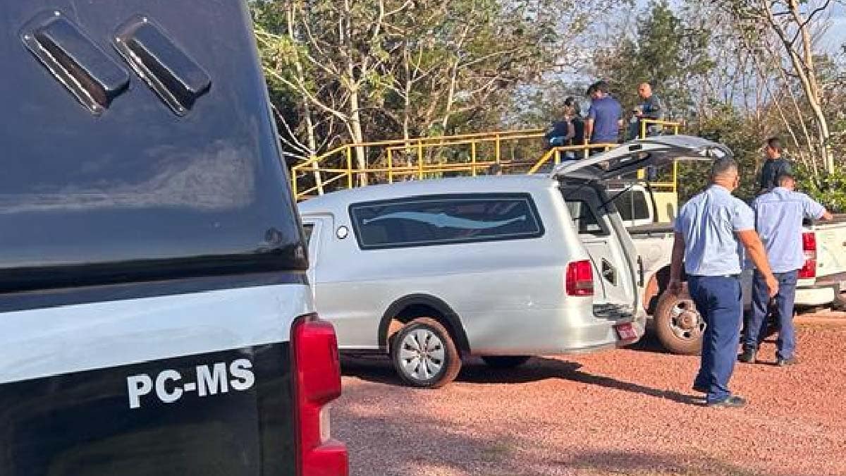 Mãe de feto encontrado em estação de esgoto diz que não sabia da gravidez
