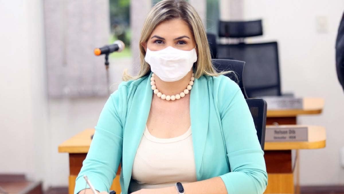 Vereadora cobra mutirão de limpeza no bairro Padre Ernesto Sassida