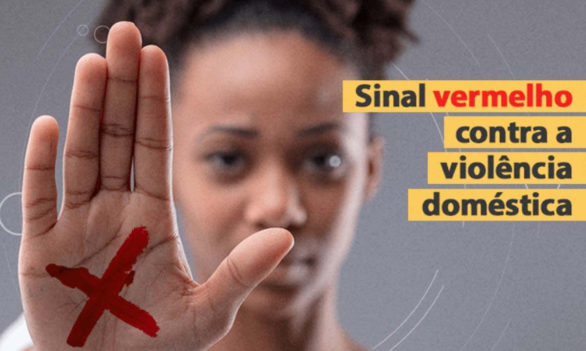 Projeto de lei quer estabelecer campanha “Sinal Vermelho” em defesa de mulheres vítimas de violência em Corumbá