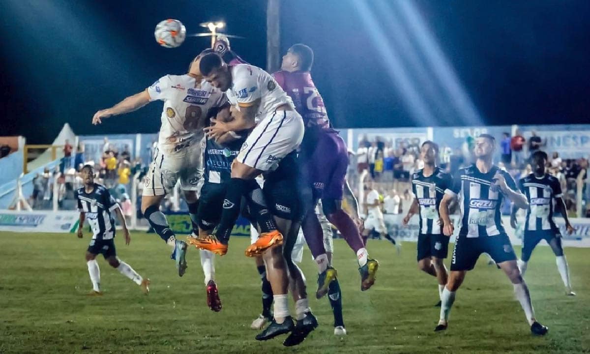 OPerário e Corumbaense