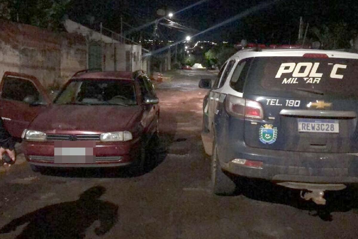 Homens são presos em carro furtado enquanto mantinham relação sexual em Campo Grande