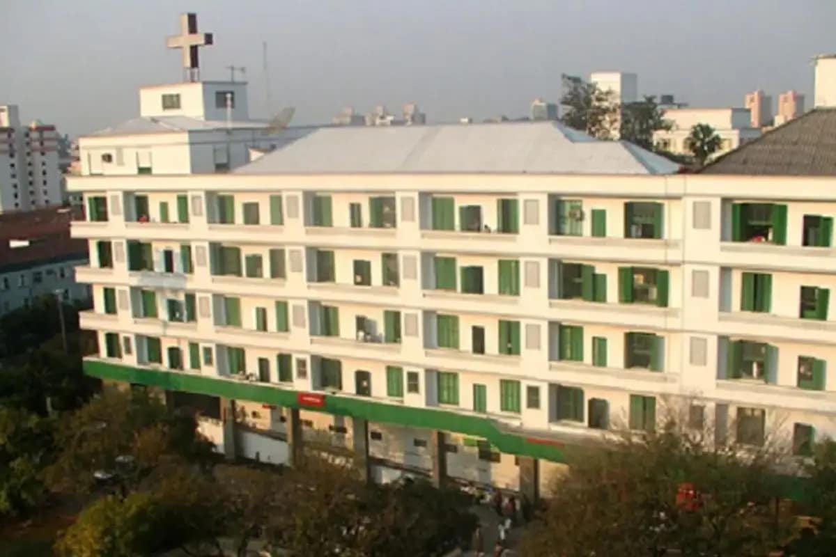 Hospital em Porto Alegre abre concurso com salários de até R$ 28 mil