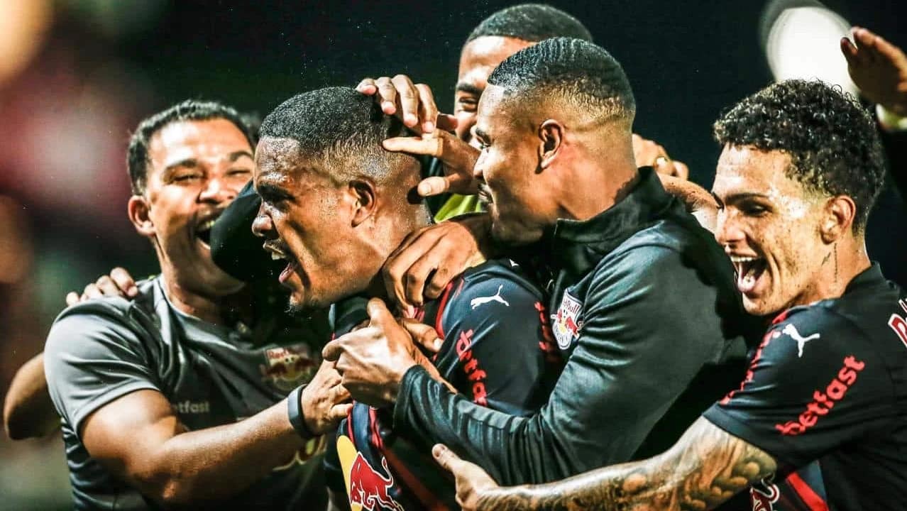 Bragantino vence Atlético-MG em casa e mantém sonho da Libertadores