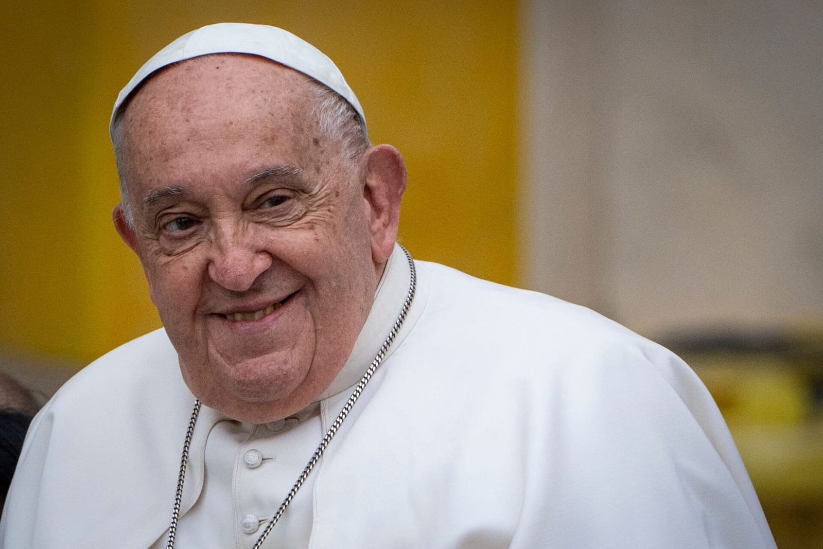 Vaticano confirma que Papa Francisco morreu após AVC e colapso cardiovascular