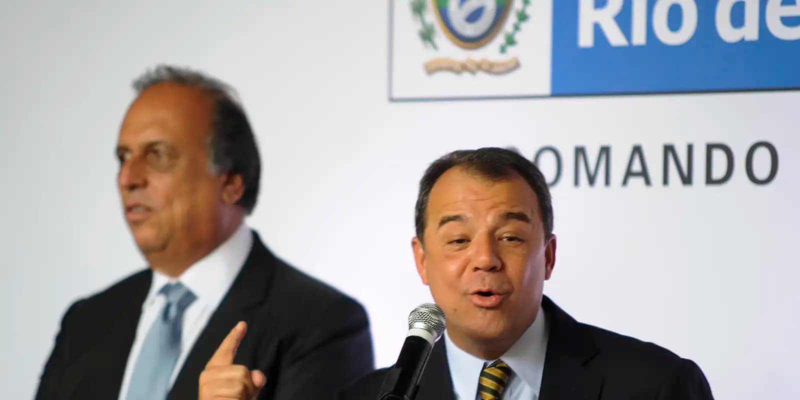 Ex-governadores Cabral e Pezão são condenados em mais de R$ 4 bilhões