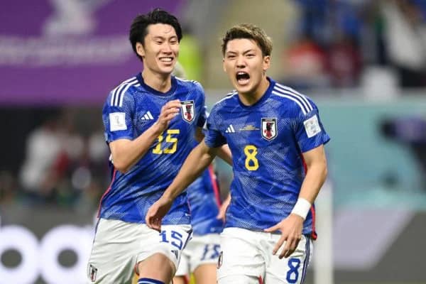 Japão surpreende e vence Alemanha de virada na estreia da Copa do Mundo
