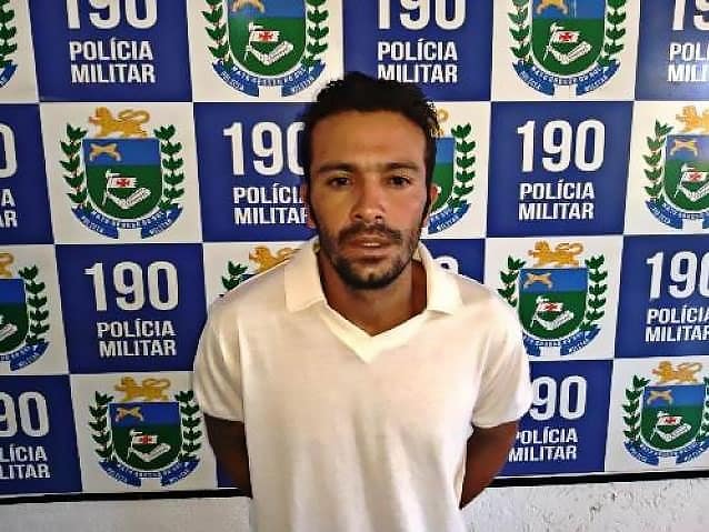 Homem é preso após agredir e jogar água quente no rosto da esposa