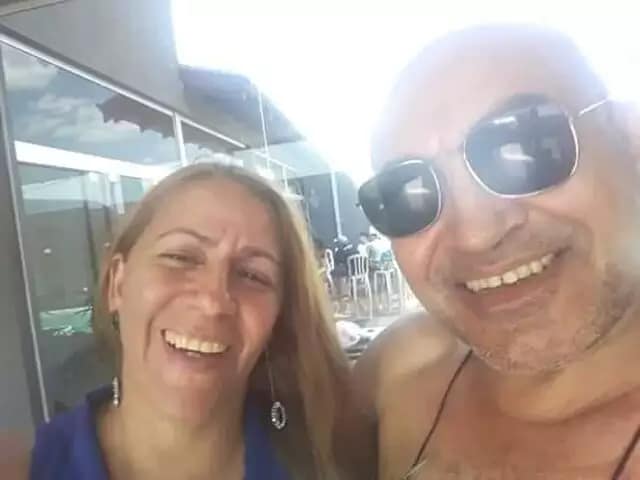 Mulher é morta pelo marido com 22 facadas na frente de criança em Campo Grande