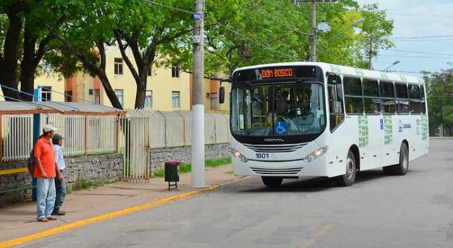 Sai 1ª remessa de beneficiados com passe do estudante para o 2° semestre