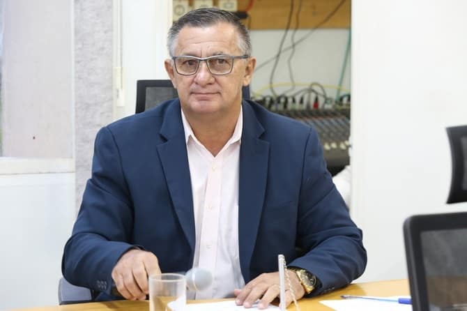 Vereador pede atenção especial a moradores de edifício no centro da cidade