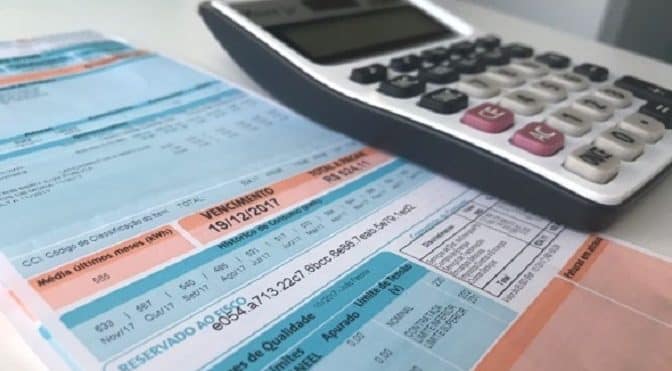 Governo do MS reduz ICMS da conta de luz sobre bandeira vermelha