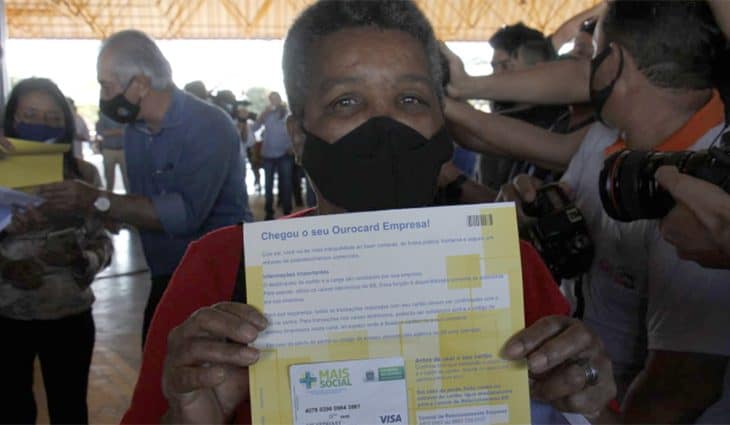 Dia M: Governo entrega 7 mil cartões do Mais Social nesta quarta-feira