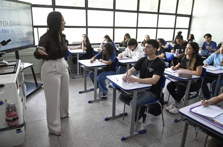 SED divulga resultado preliminar de isenção de taxa para professores temporários. Veja como consultar e interpor recurso se sua solicitação foi indeferida.