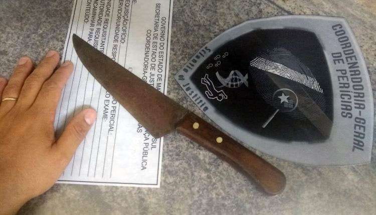 Aluno promete ‘sangrar’ supervisor de escola estadual e entrega faca com tom de ameaça