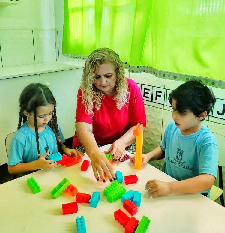 Prefeitura de Campo Grande convoca mais de 300 assistentes de educação infantil