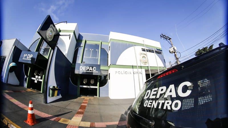 Médico paga R$ 28 mil para evitar exposição de fotos falsas na internet