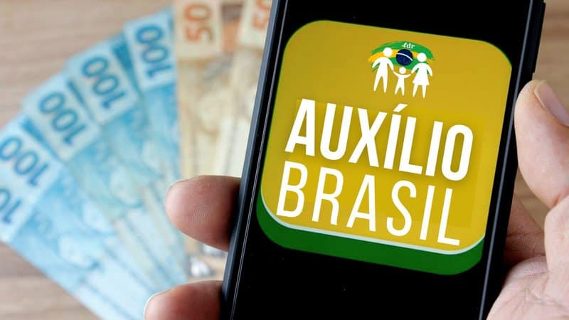 Governo paga Auxílio Brasil a beneficiários com NIS final 9