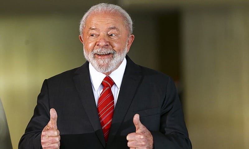 Quaest: apesar de queda na popularidade, Lula é favorito para 2026