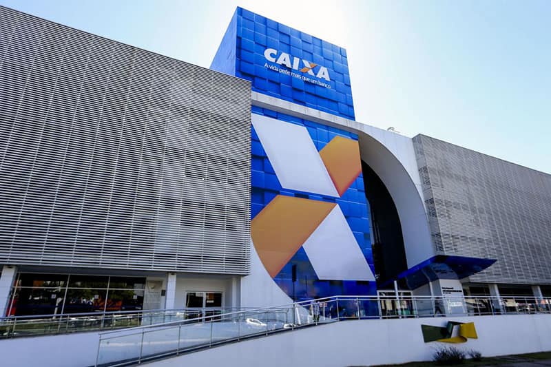 Caixa começa a pagar parcela de outubro do Auxílio Brasil