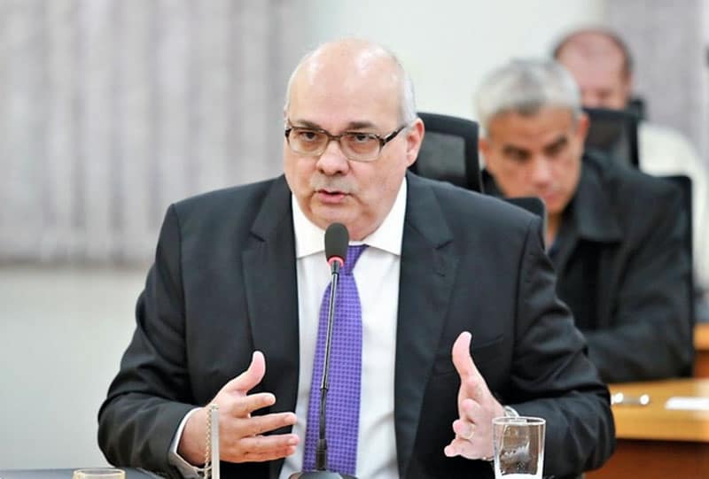 Vereador pede melhoria do sistema de iluminação pública no calçadão do aeroporto