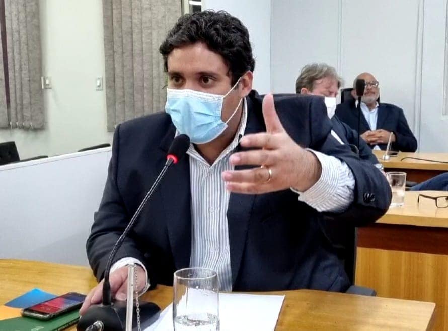 Vereador pede implantação de linha de transporte coletivo na região do Porto Geral