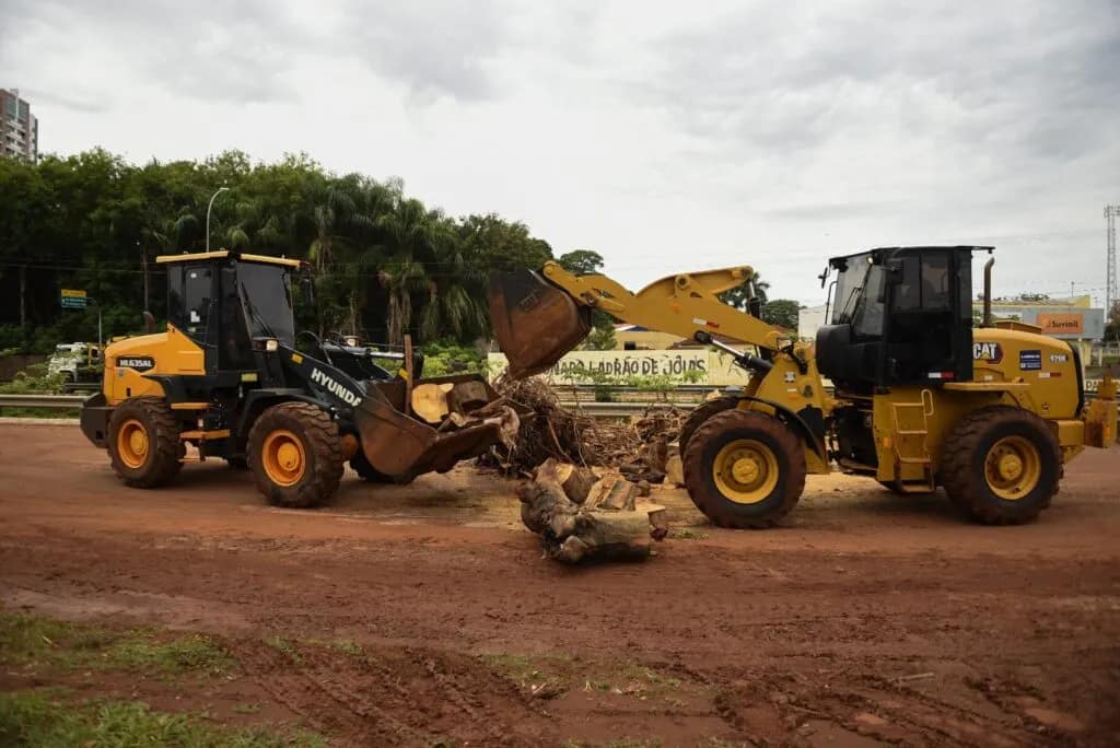 Prefeitura mantém ações contra impactos das chuvas na Capital 20 traba capital
