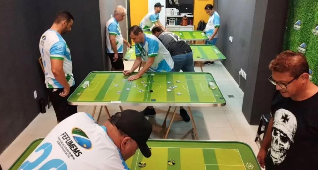 Corumbá realiza primeiro torneio oficial de futebol de mesa